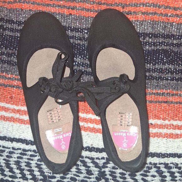 Bloch Tap Shoes - Picture 8 of 8